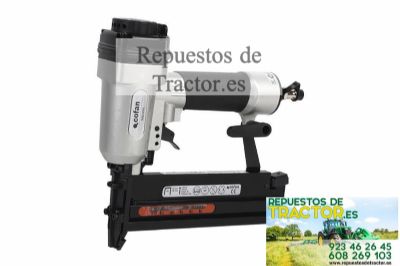 GRAPADORA / CLAVADORA NEUMATICA CLAVOS Y GRAPAS